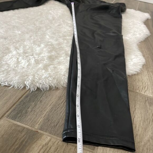 Wilfred Free Faux Leather Leggings Size Small - Picture 12 of 13